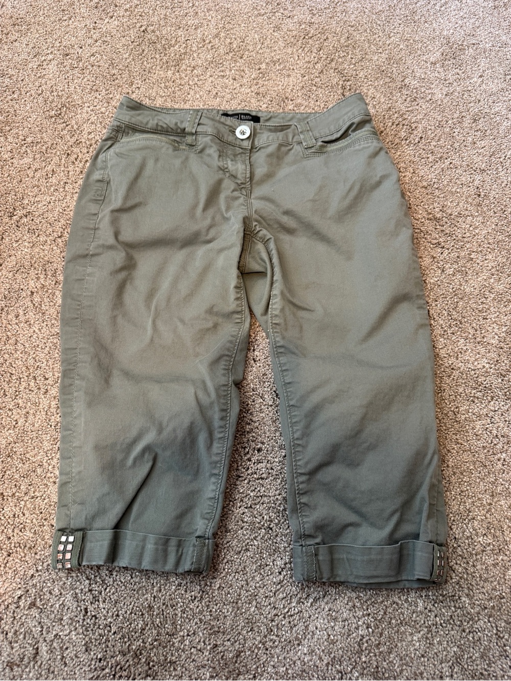 Womens Olive Green Capris